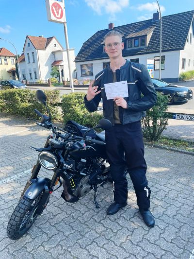 Fahrschule Team Neumann in 29633 Munster - Newbies 2023