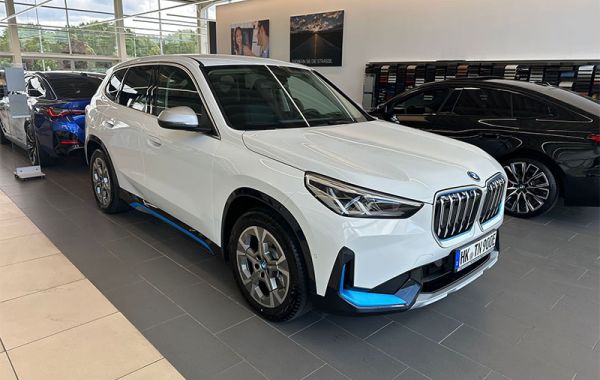 Fahrschule Team Neumann in 29633 Munster - BMW ix1 xDrive