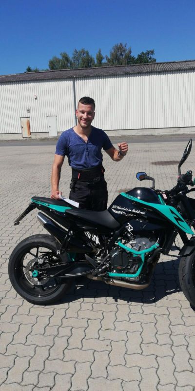 Fahrschule Team Neumann in 29633 Munster - Newbies 2019